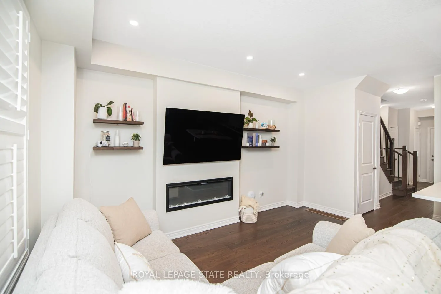 Photo 10 of 8 Mia Drive, Hamilton, Ryckmans — HOMEH