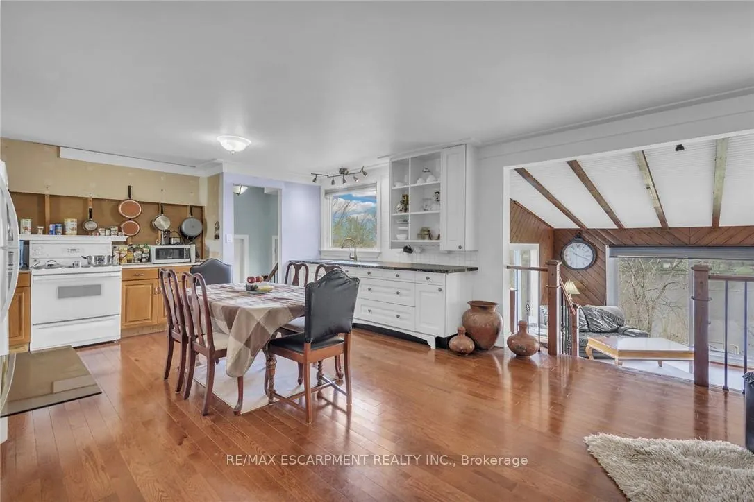 Photo 20 of 304 River Road, Haldimand — HOMEH