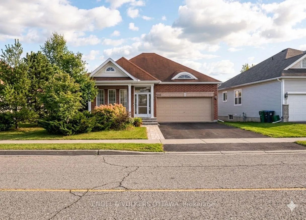 Photo 1 of 352 West Ridge Drive, Ottawa, Stittsville (South) — HOMEH