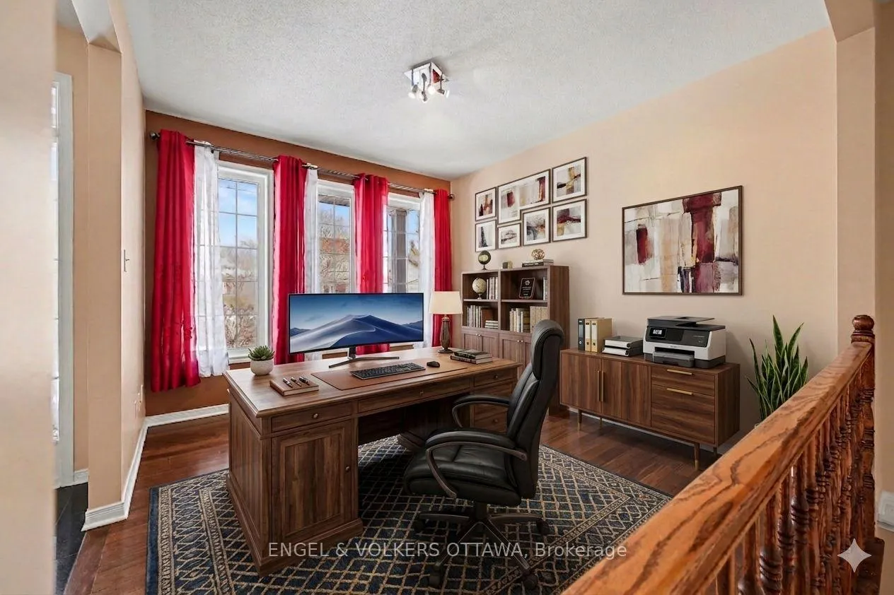 Photo 7 of 352 West Ridge Drive, Ottawa, Stittsville (South) — HOMEH