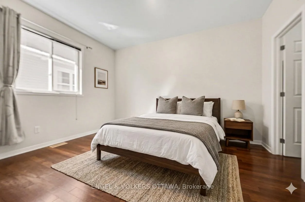 Photo 21 of 352 West Ridge Drive, Ottawa, Stittsville (South) — HOMEH