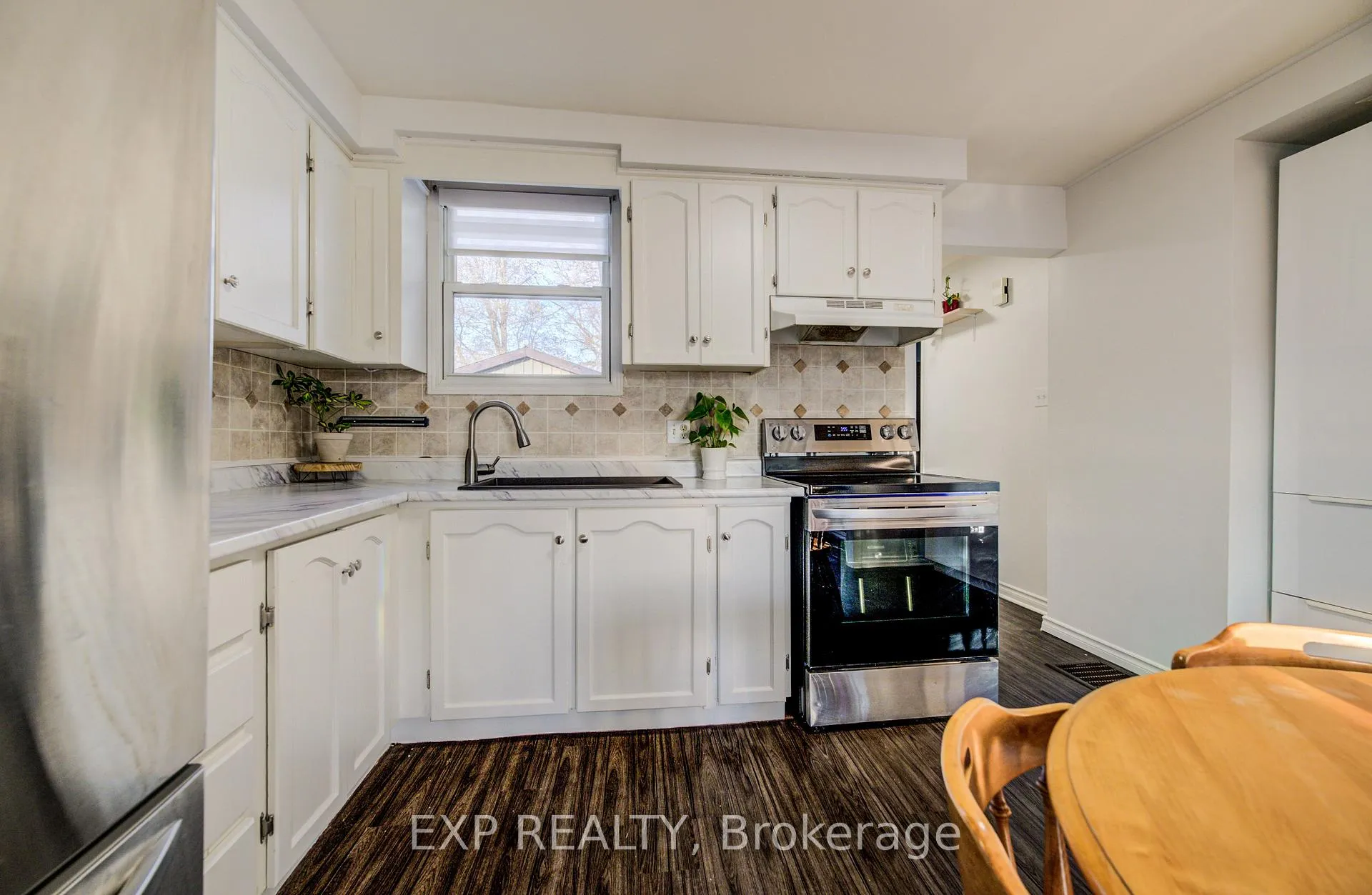 Photo 16 of 53 Norfolk Avenue, Cambridge — HOMEH