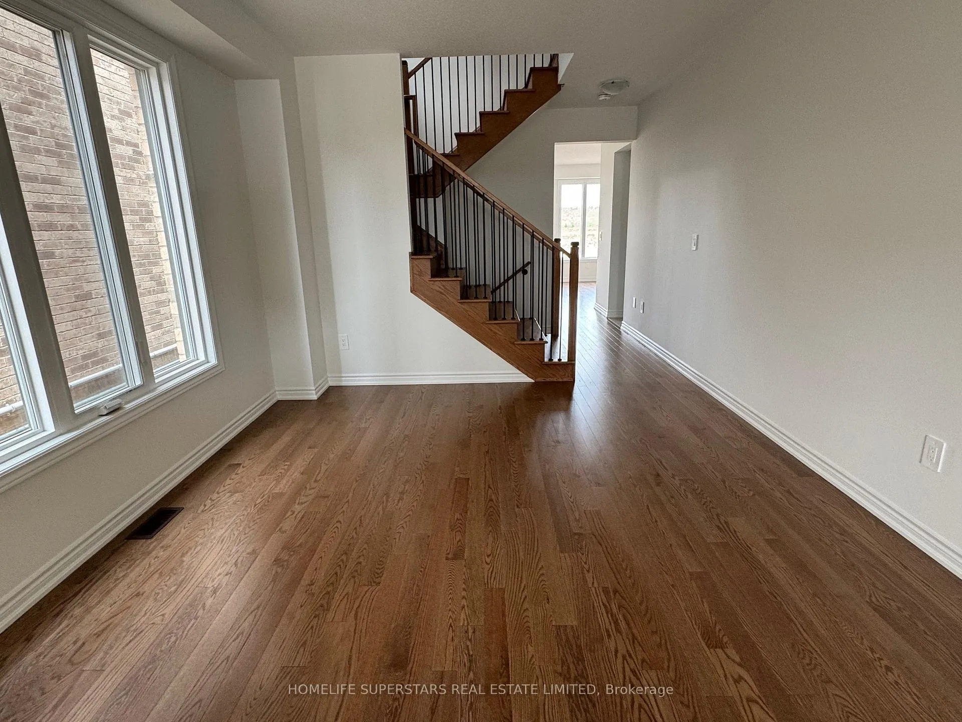 Photo 12 of 1583 Savoline Boulevard, Milton, Rural Milton — HOMEH