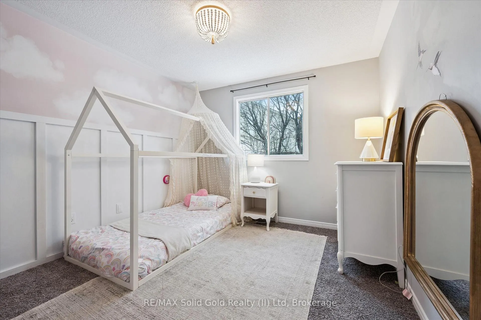 Photo 18 of 4 Northmanor Crescent, Waterloo — HOMEH