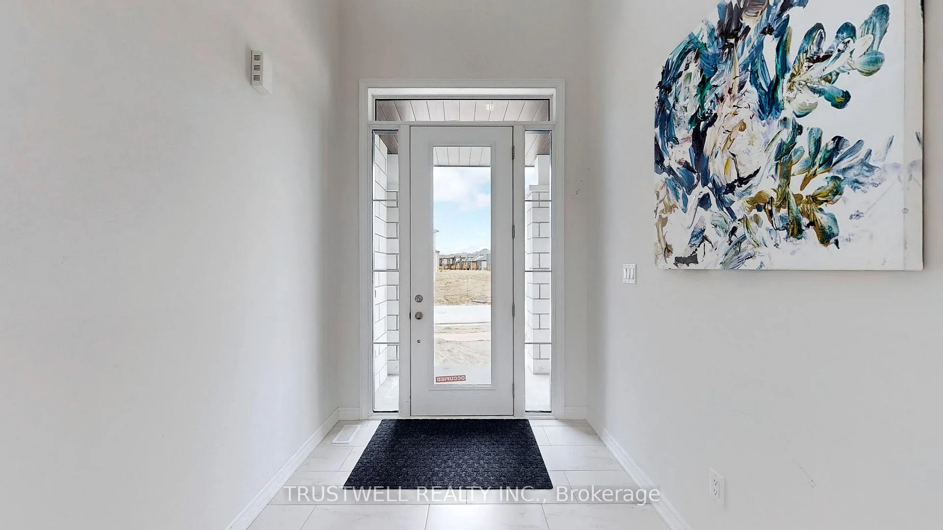 Photo 2 of 178 Rosanne Circle, Wasaga Beach — HOMEH