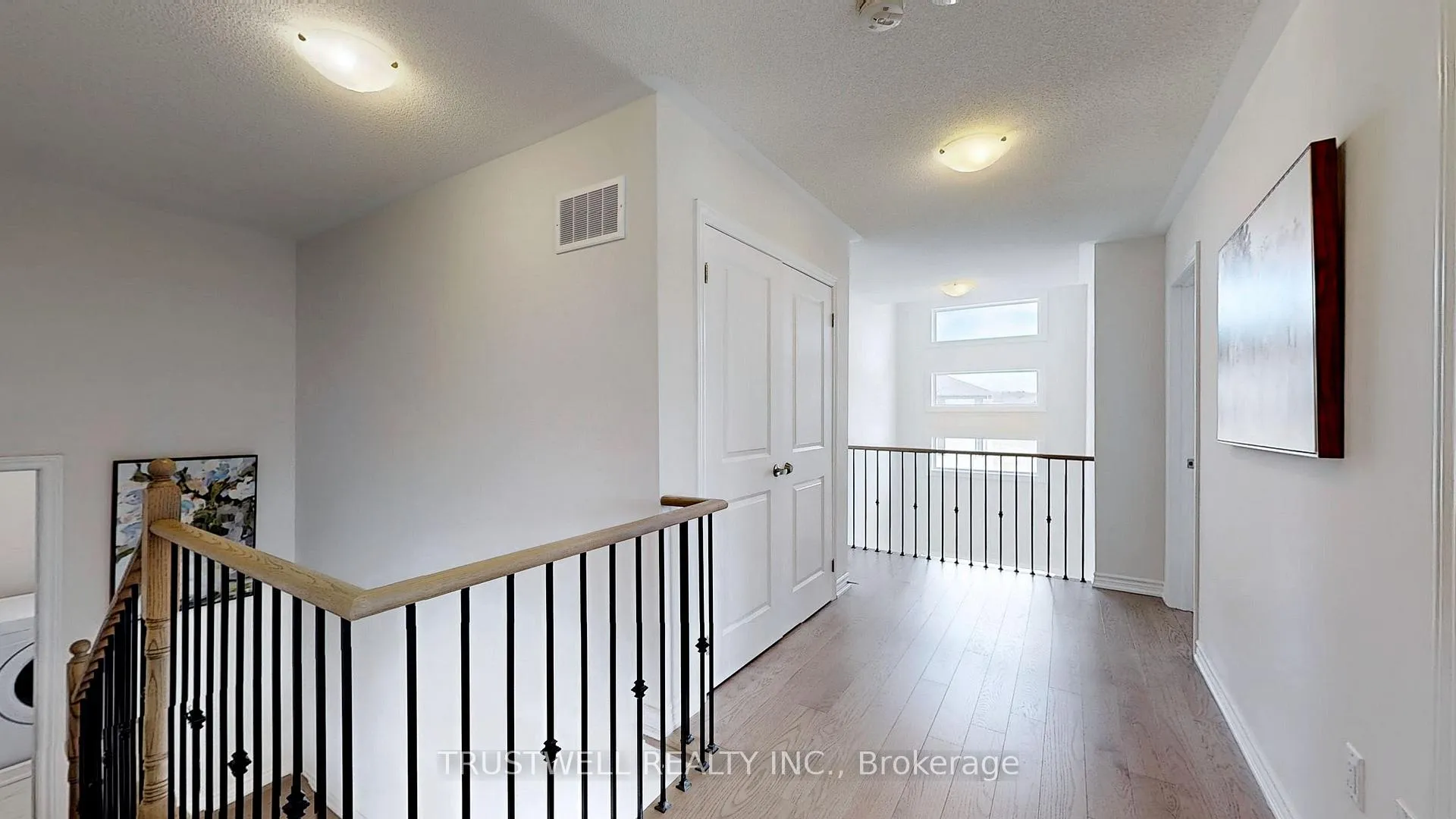 Photo 16 of 178 Rosanne Circle, Wasaga Beach — HOMEH