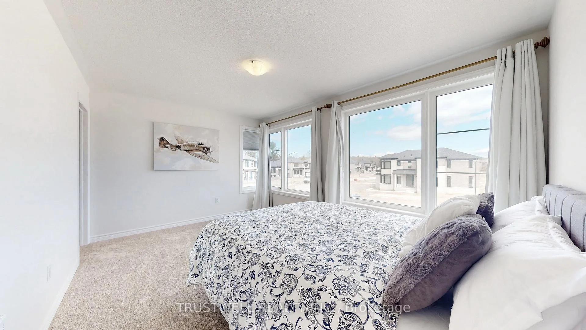 Photo 28 of 178 Rosanne Circle, Wasaga Beach — HOMEH