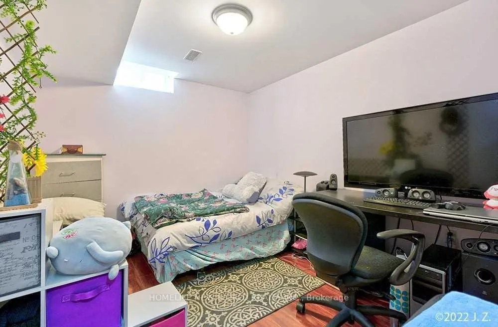 Photo 5 of Unit BSMT, 118 Irenemount Crescent, Markham, Middlefield — HOMEH