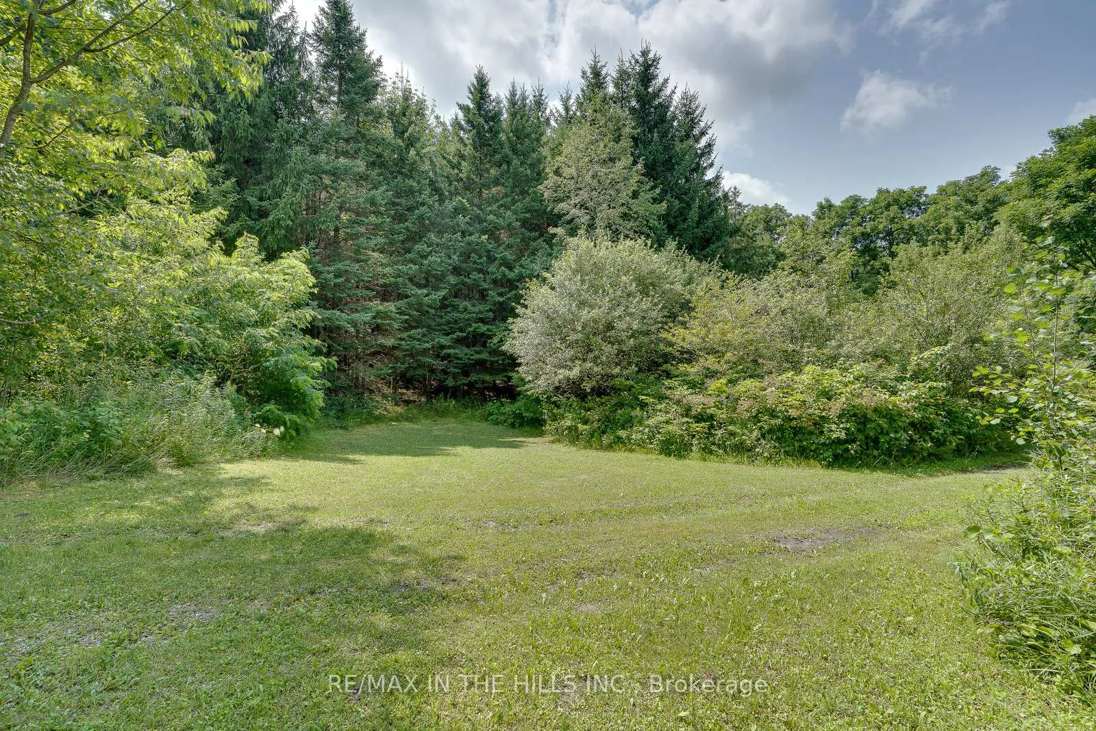 Photo 11 of PT LOT 11 Con 4 Escarpment Side Road, Caledon, Rural Caledon — HOMEH