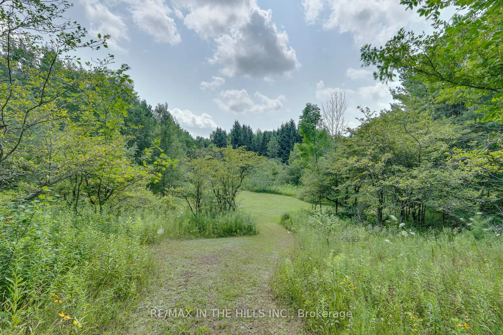 Photo 18 of PT LOT 11 Con 4 Escarpment Side Road, Caledon, Rural Caledon — HOMEH