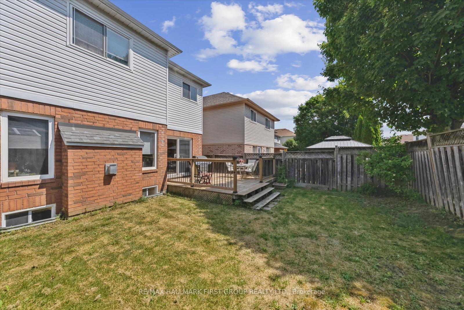 Photo 25 of 41 Marchwood Crescent, Clarington, Bowmanville — HOMEH