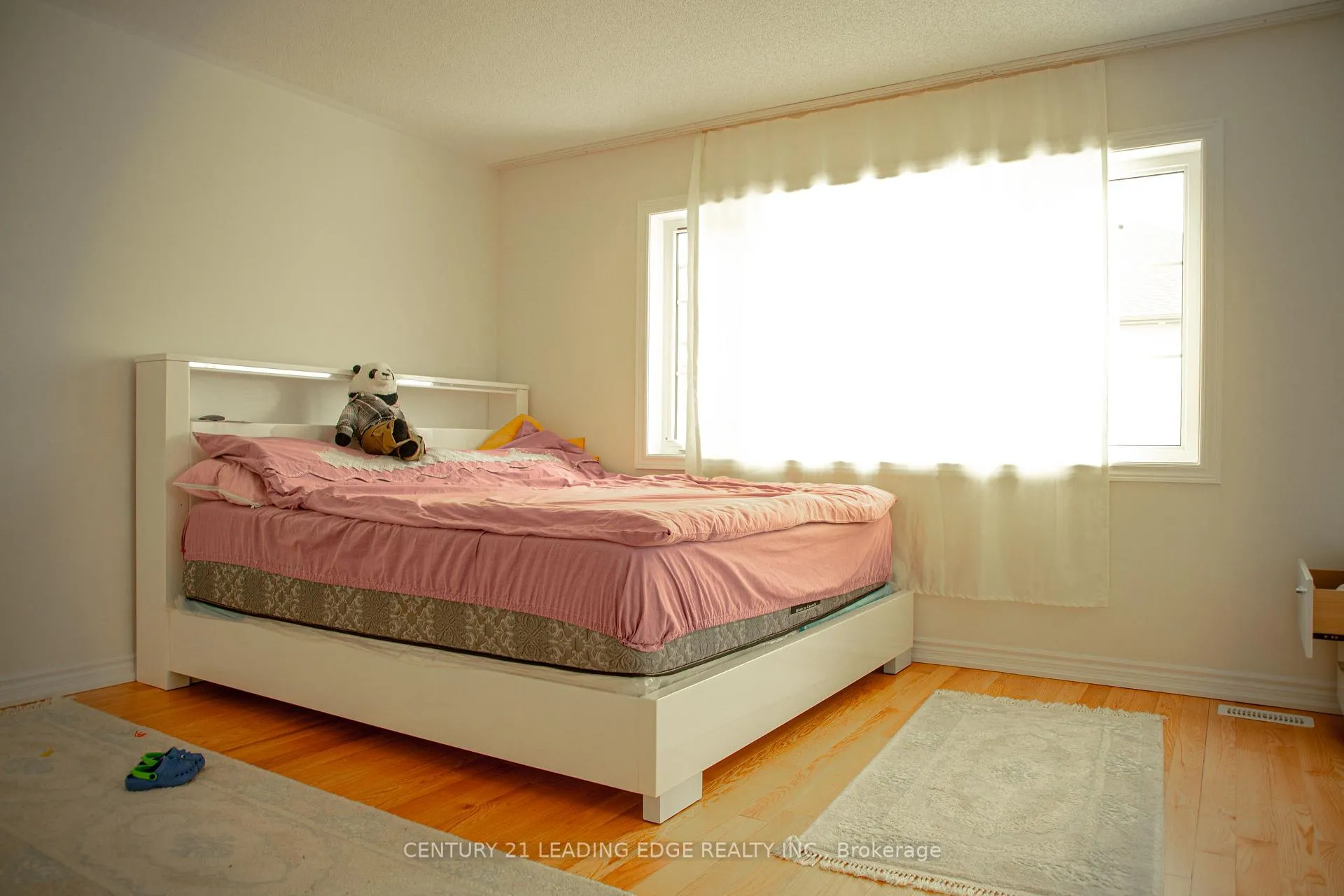Photo 18 of 2 Ludlow Drive E, Barrie, Rural Barrie Southeast — HOMEH