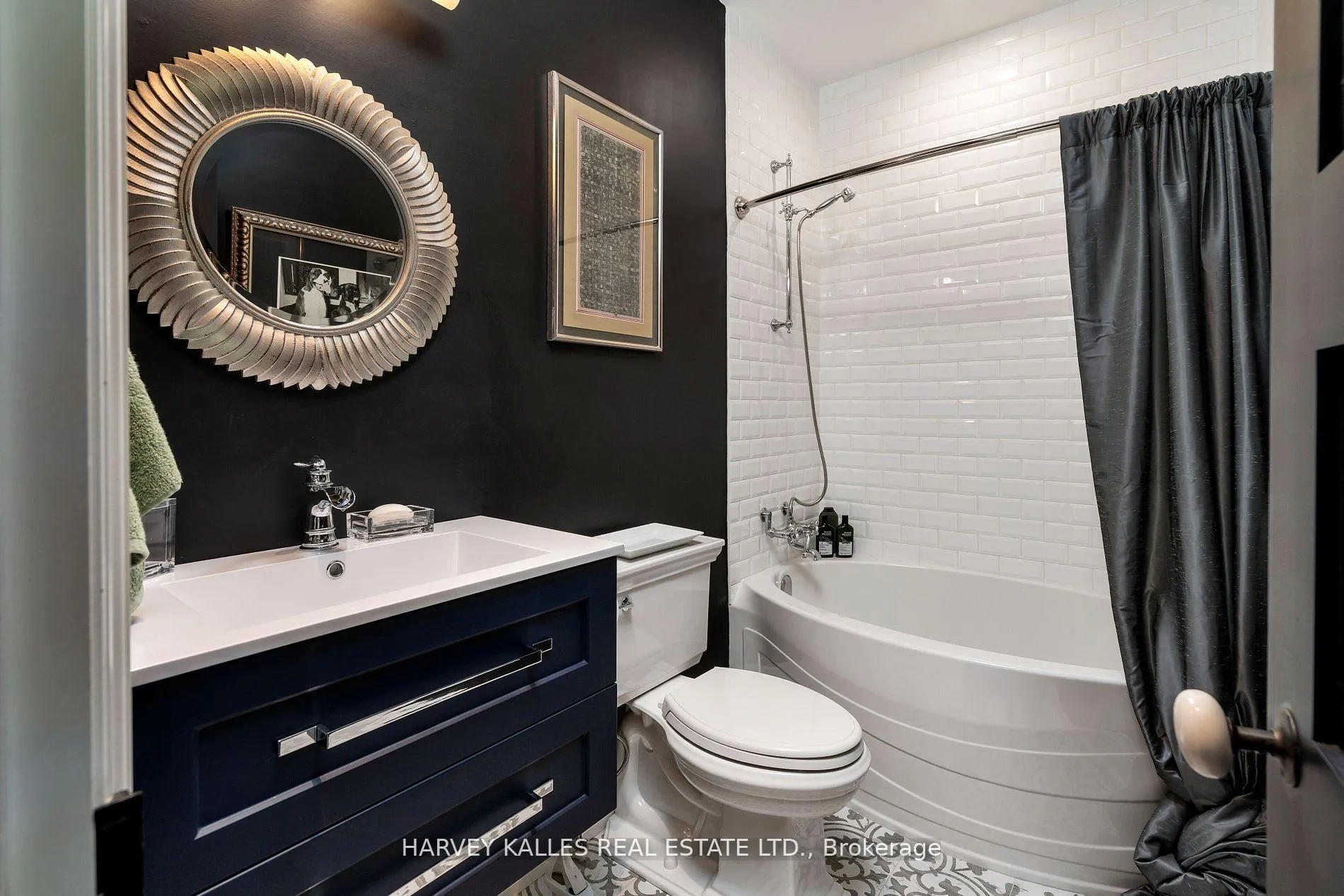 Photo 26 of 63 Metcalfe Street, Toronto, Cabbagetown-South St. James Town — HOMEH