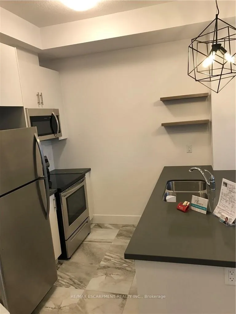 Photo 13 of Unit 628, 101 Shoreview Place, Hamilton, Lakeshore — HOMEH
