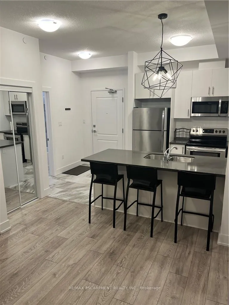 Photo 15 of Unit 628, 101 Shoreview Place, Hamilton, Lakeshore — HOMEH