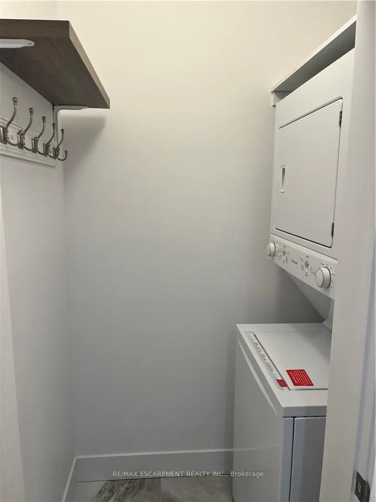 Photo 18 of Unit 628, 101 Shoreview Place, Hamilton, Lakeshore — HOMEH