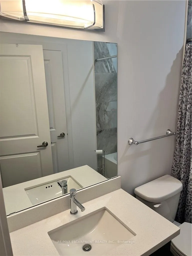 Photo 19 of Unit 628, 101 Shoreview Place, Hamilton, Lakeshore — HOMEH