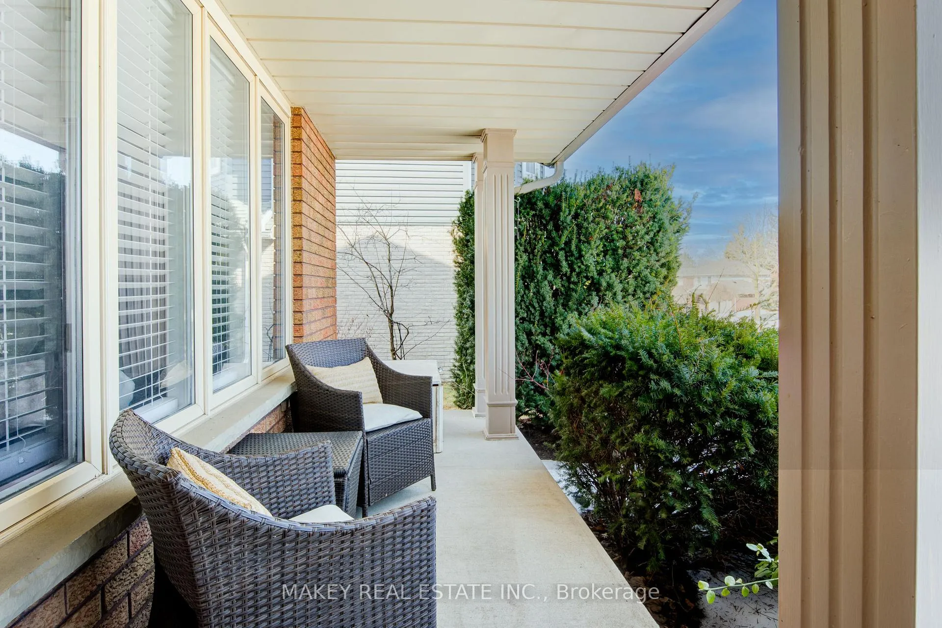 Photo 3 of 41 Rolling Acres Drive, Kitchener — HOMEH
