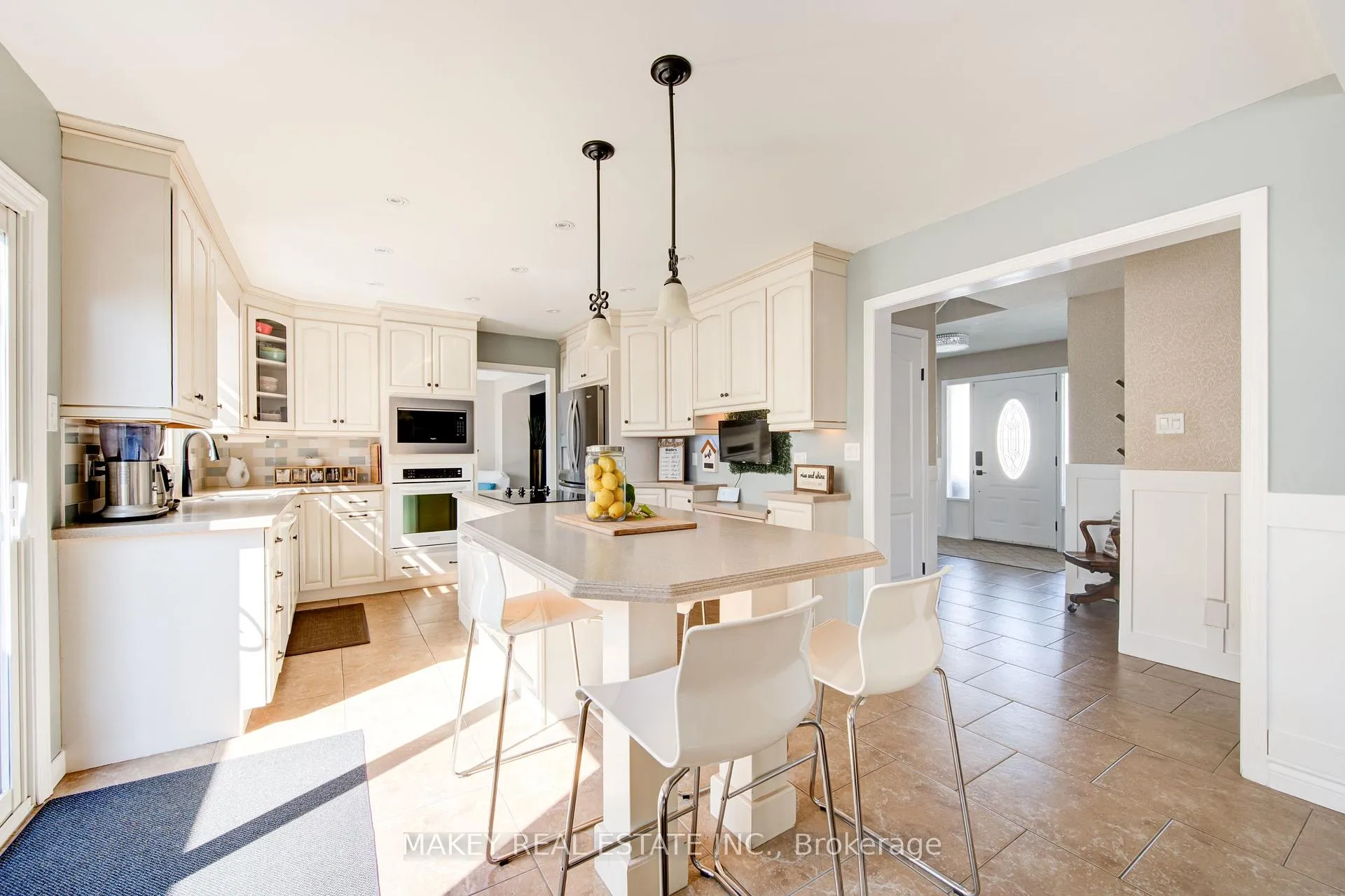 Photo 10 of 41 Rolling Acres Drive, Kitchener — HOMEH