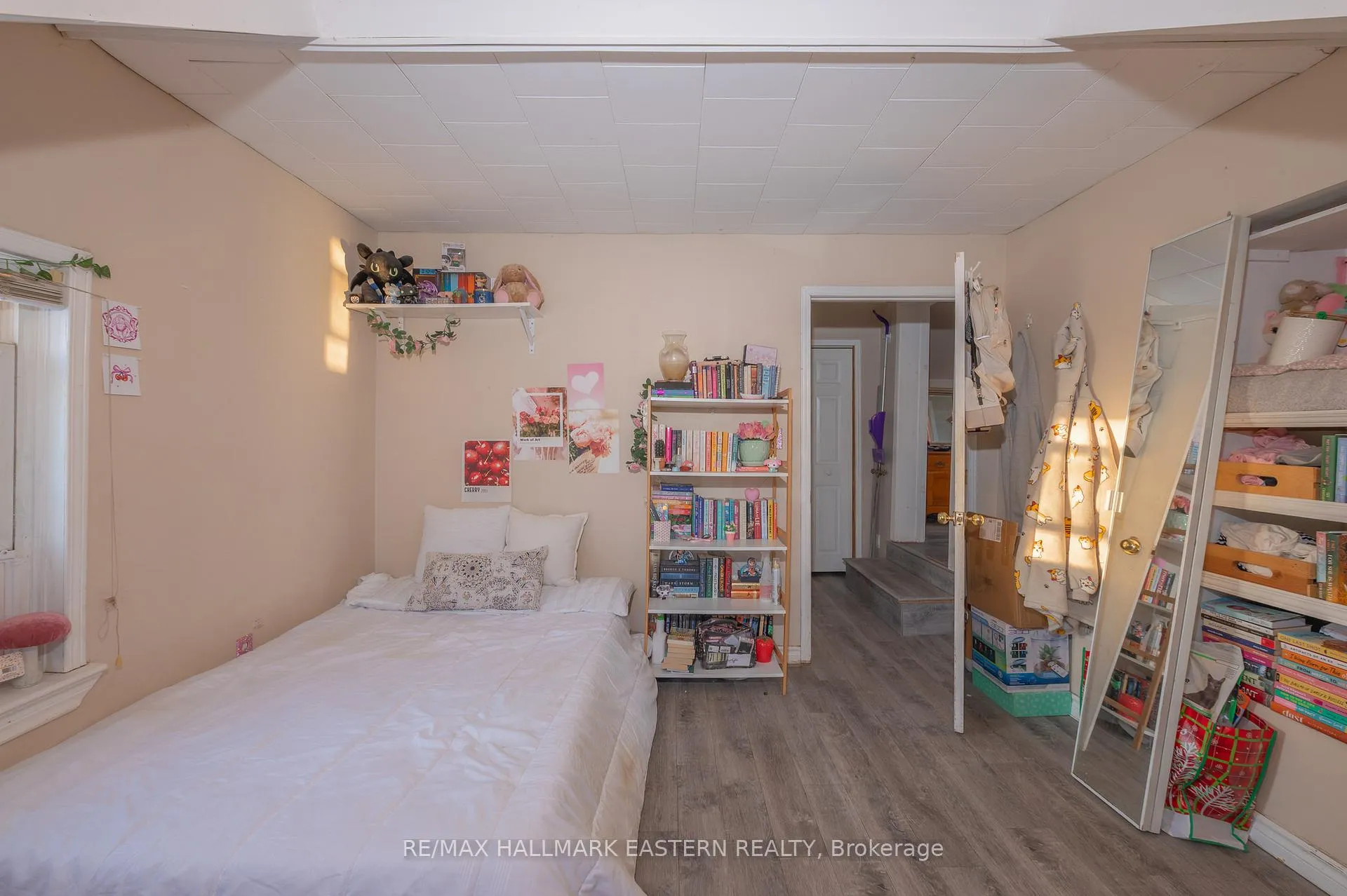 Photo 21 of 1031 High Street, Peterborough, Otonabee Ward 1 — HOMEH