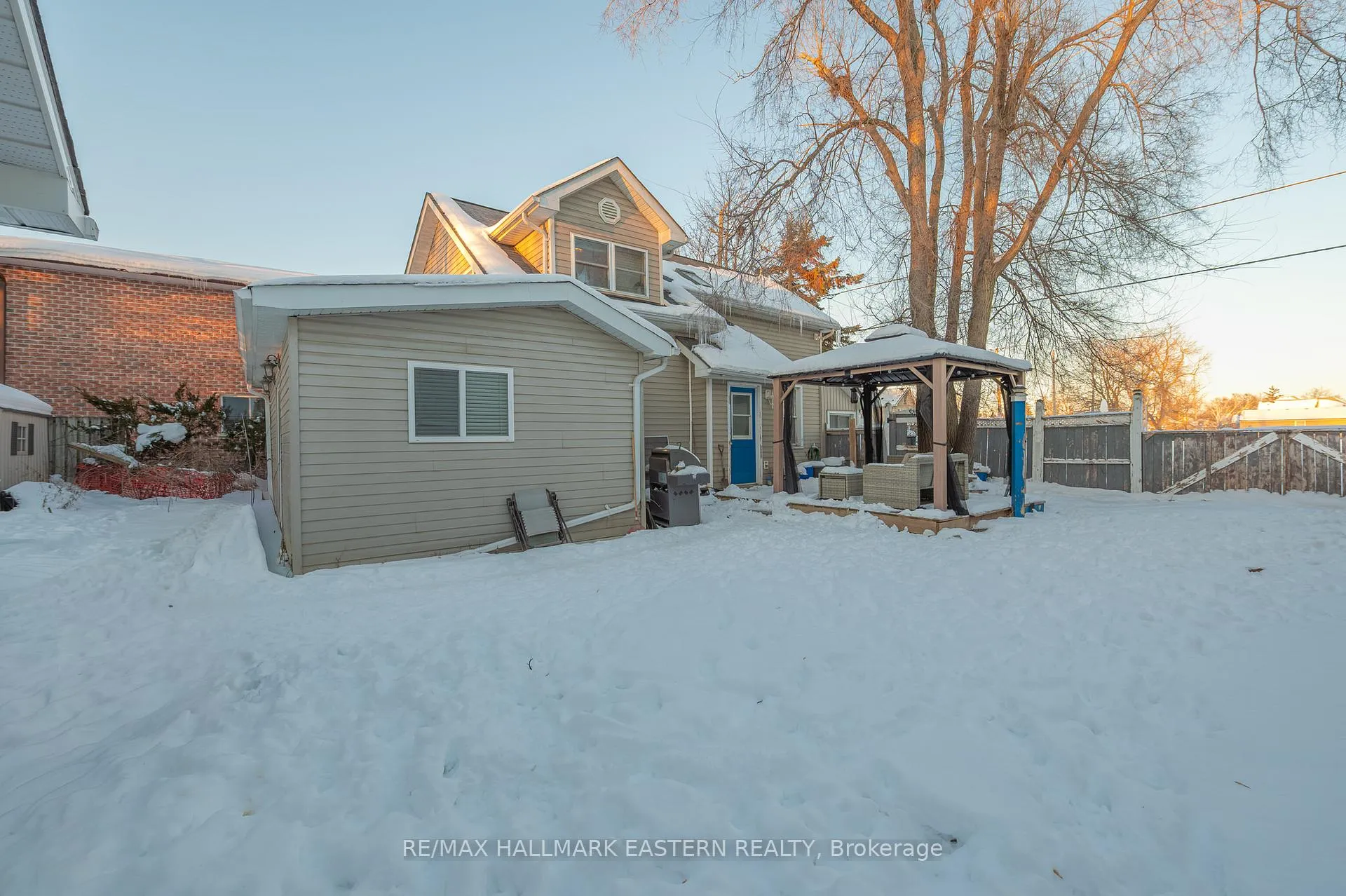 Photo 24 of 1031 High Street, Peterborough, Otonabee Ward 1 — HOMEH