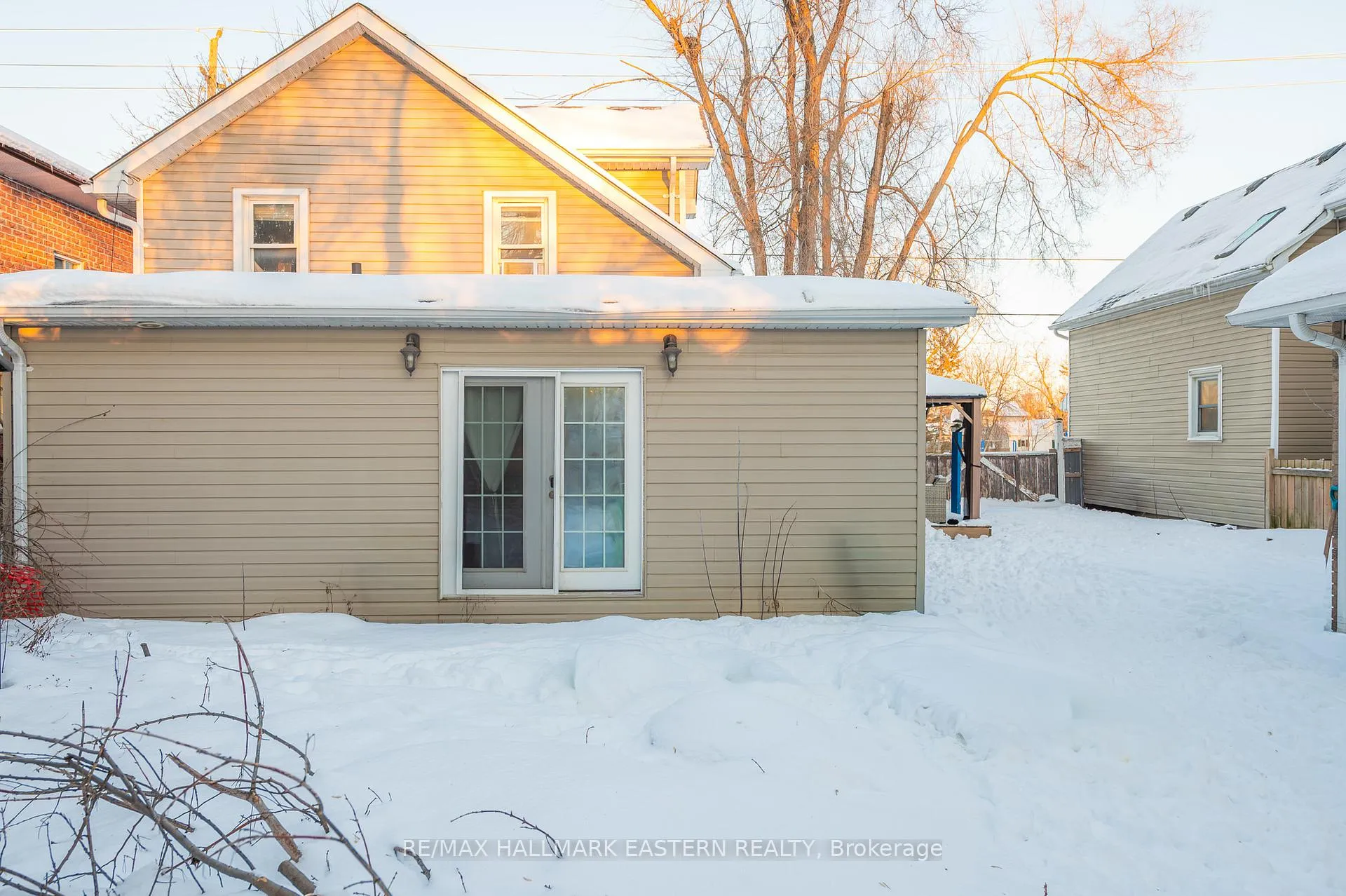 Photo 30 of 1031 High Street, Peterborough, Otonabee Ward 1 — HOMEH