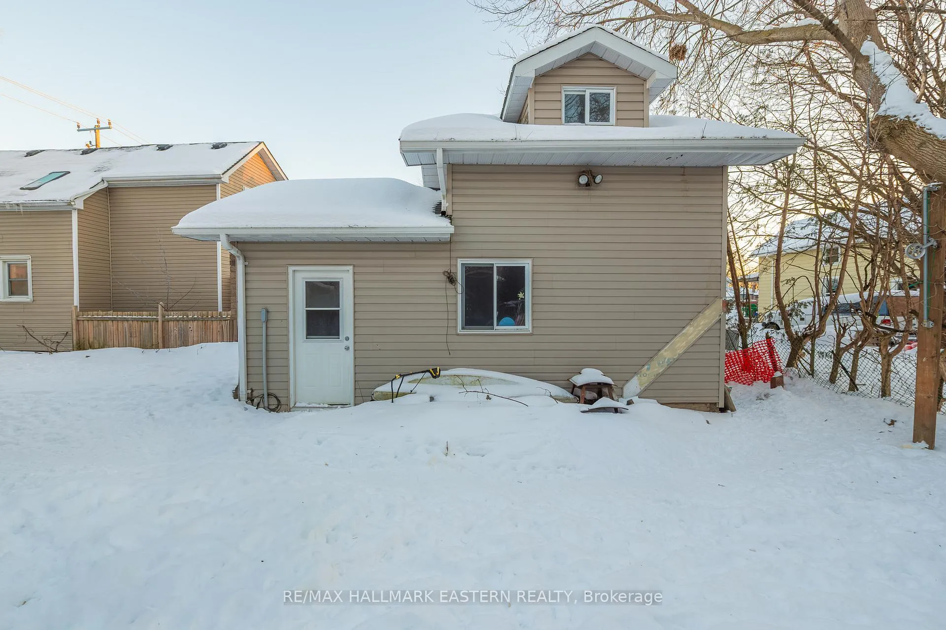 Photo 31 of 1031 High Street, Peterborough, Otonabee Ward 1 — HOMEH