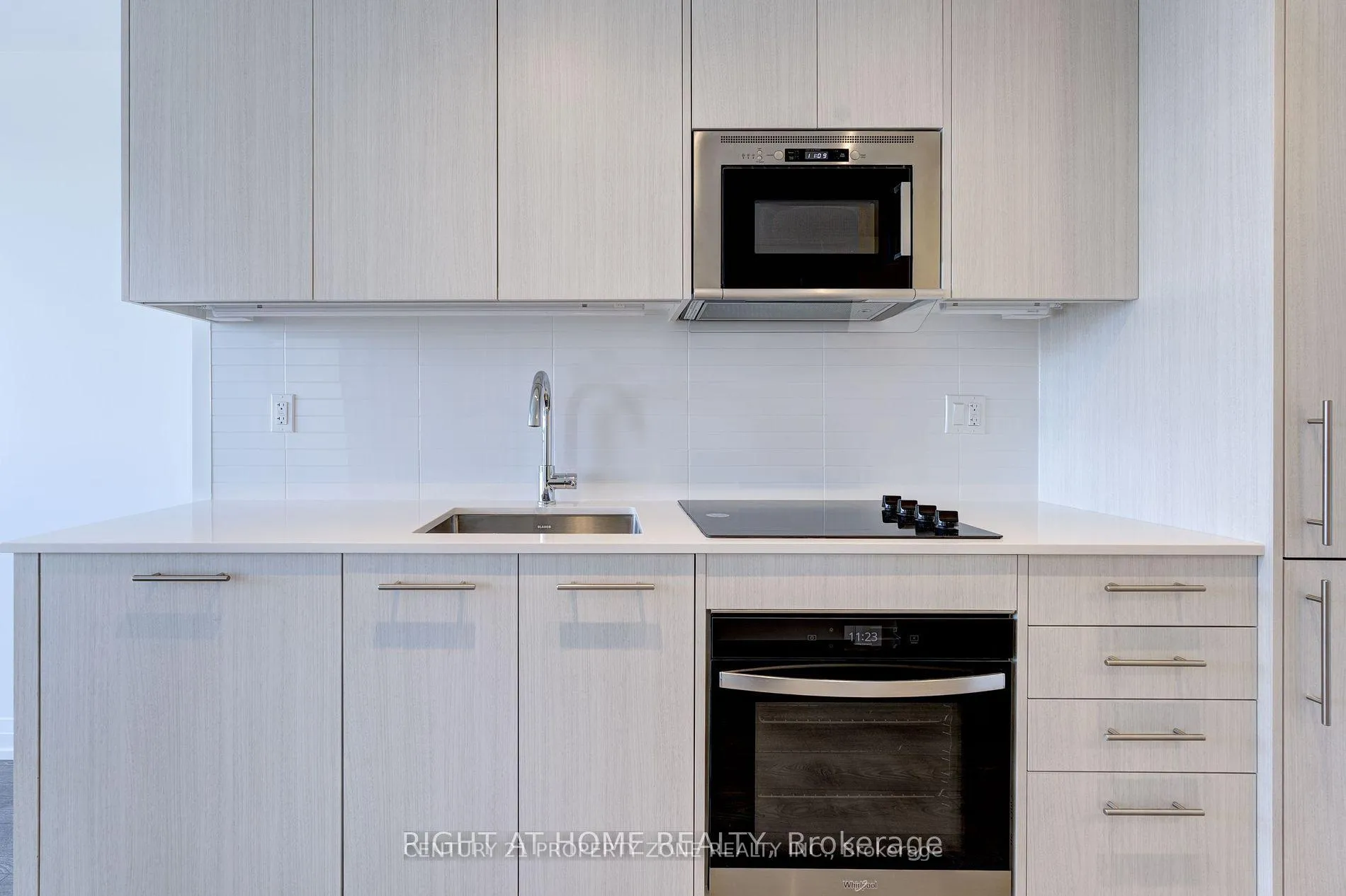 Photo 9 of Unit 1609, 286 Main Street, Toronto, East End-Danforth — HOMEH