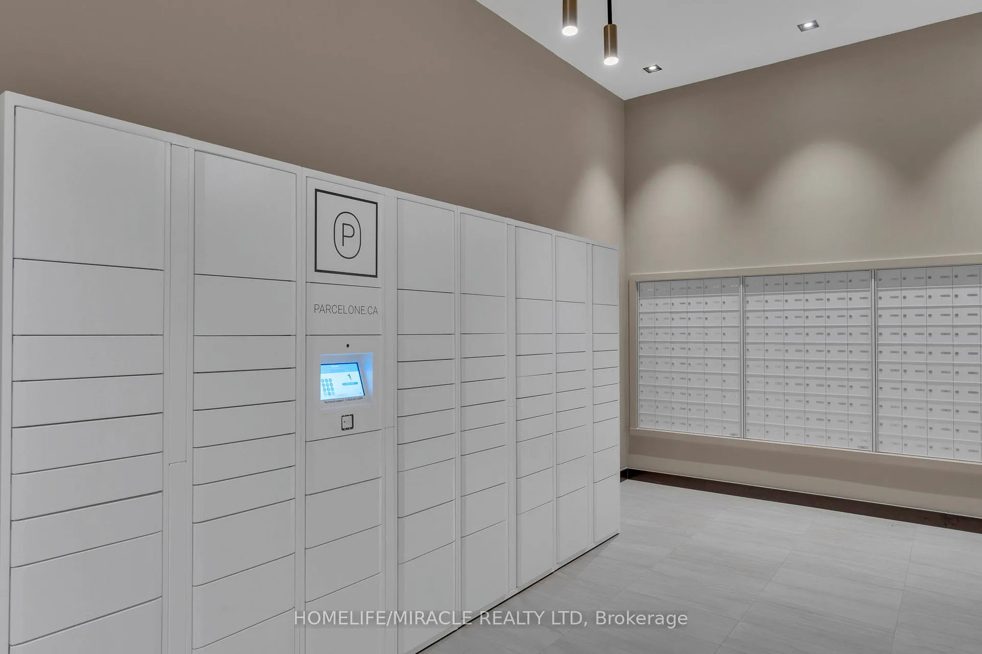 Photo 32 of Unit 801, 60 Honeycrisp Crescent, Vaughan, Vaughan Corporate Centre — HOMEH