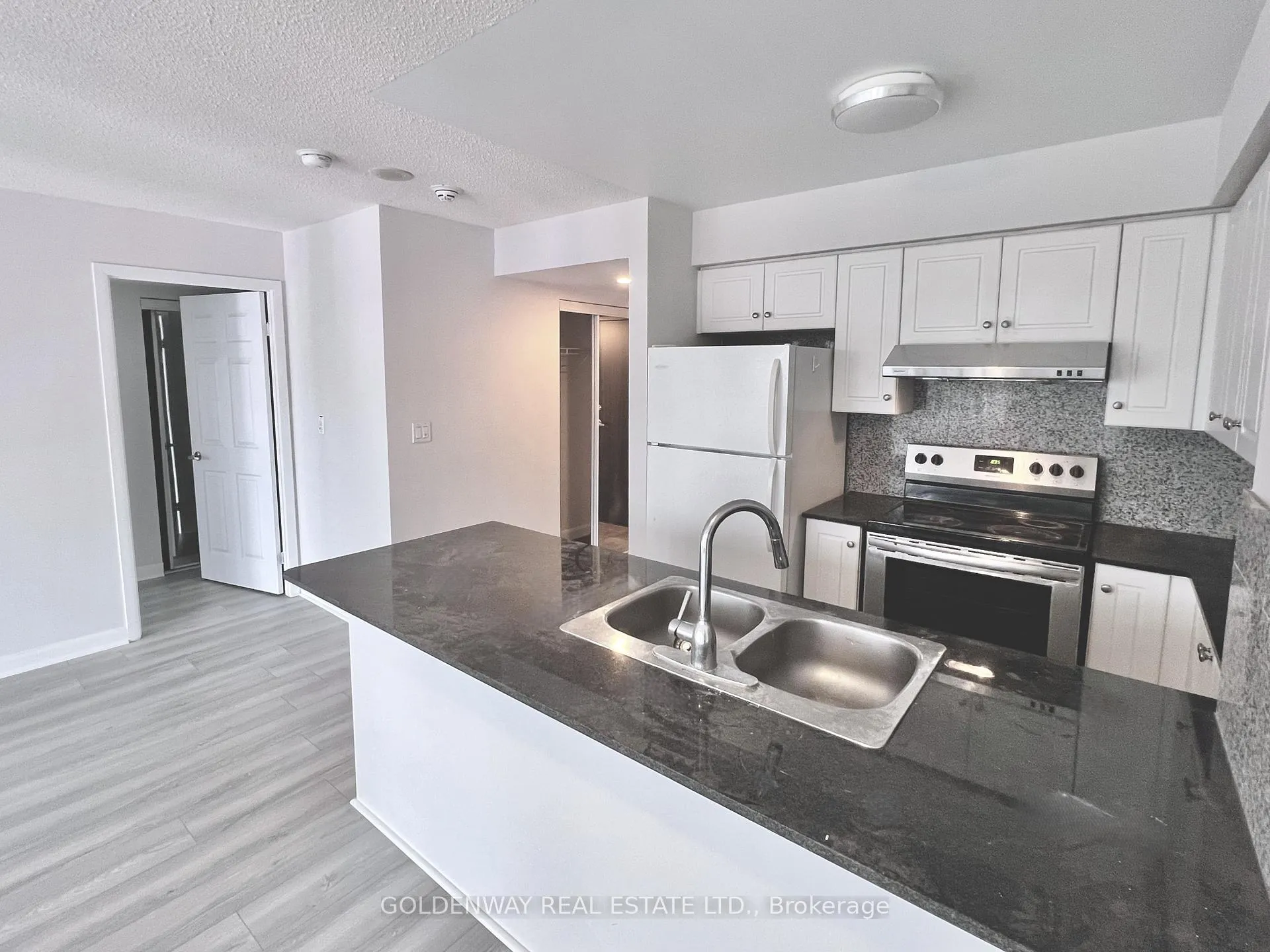 Photo 7 of Unit 3513, 210 Victoria Street, Toronto, Church-Yonge Corridor — HOMEH