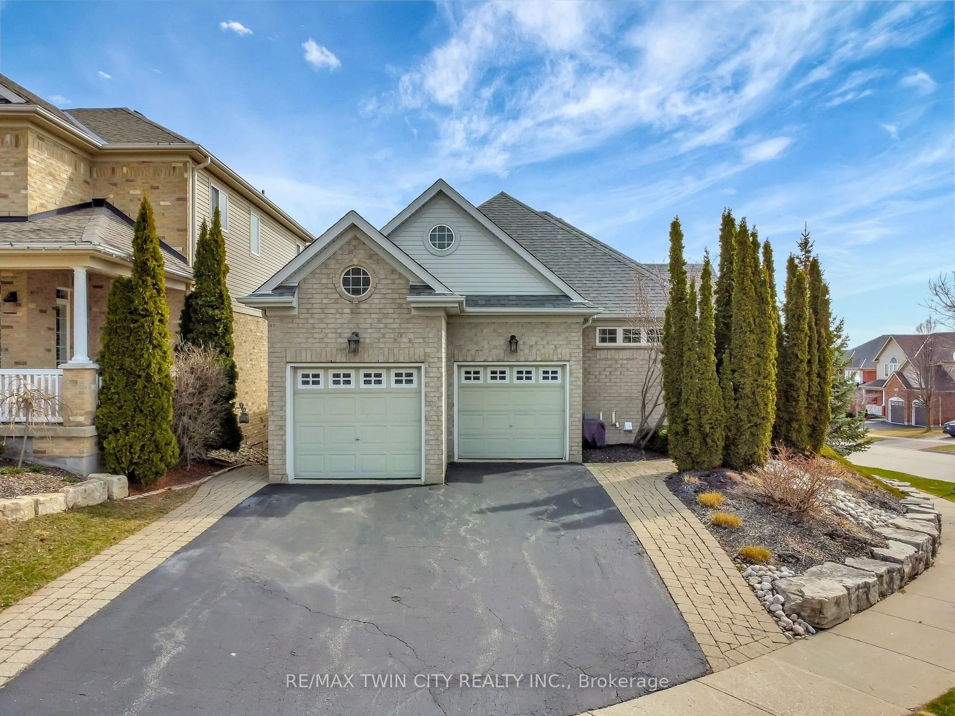Photo 1 of 330 Pine Valley Drive, Kitchener — HOMEH