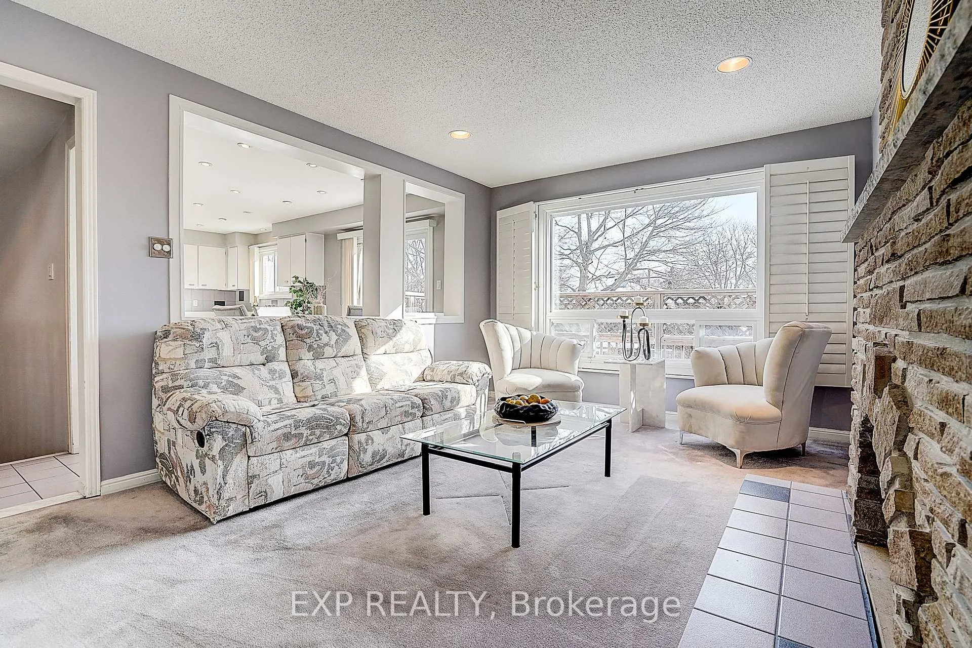 Photo 17 of 27 Pining Road, Markham, Aileen-Willowbrook — HOMEH