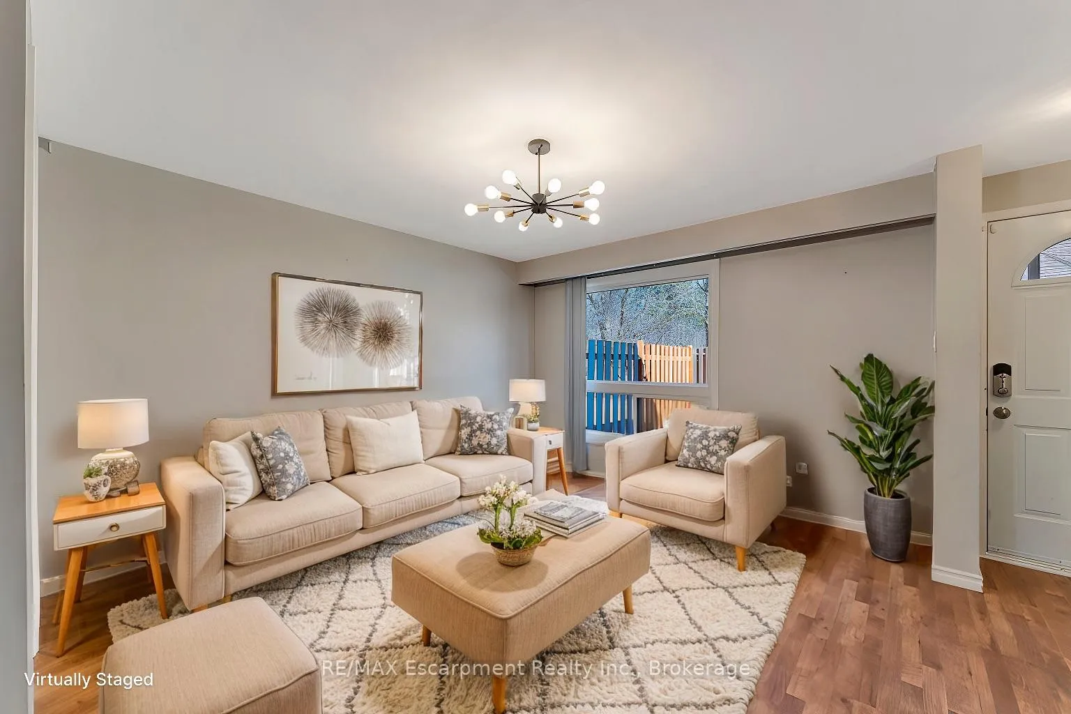 Photo 5 of Unit 15, 165 Green Valley Drive, Kitchener — HOMEH