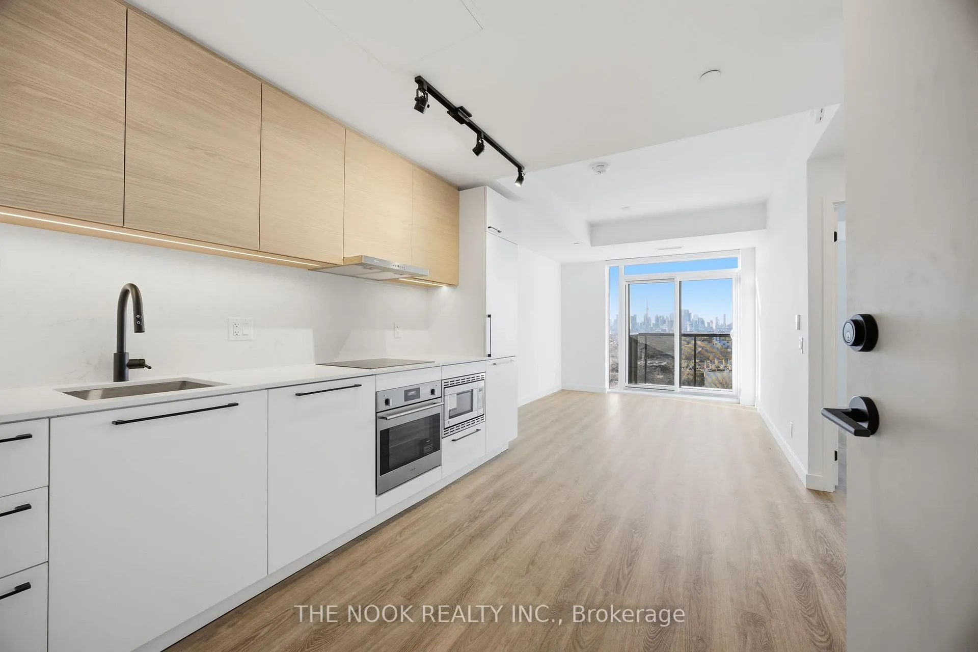 Photo 3 of Unit 1214, 1050 Eastern Avenue, Toronto, Greenwood-Coxwell — HOMEH