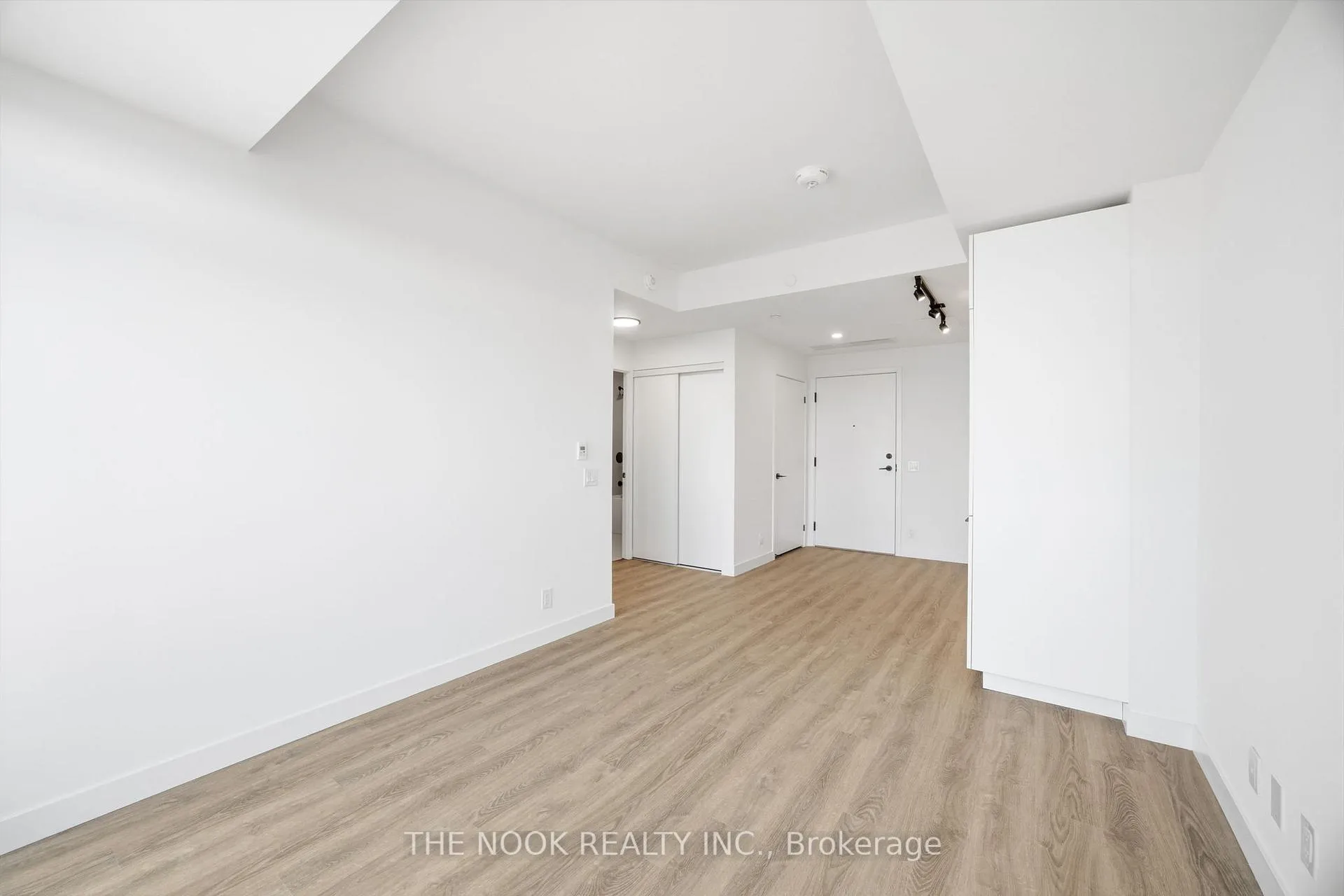 Photo 7 of Unit 1214, 1050 Eastern Avenue, Toronto, Greenwood-Coxwell — HOMEH