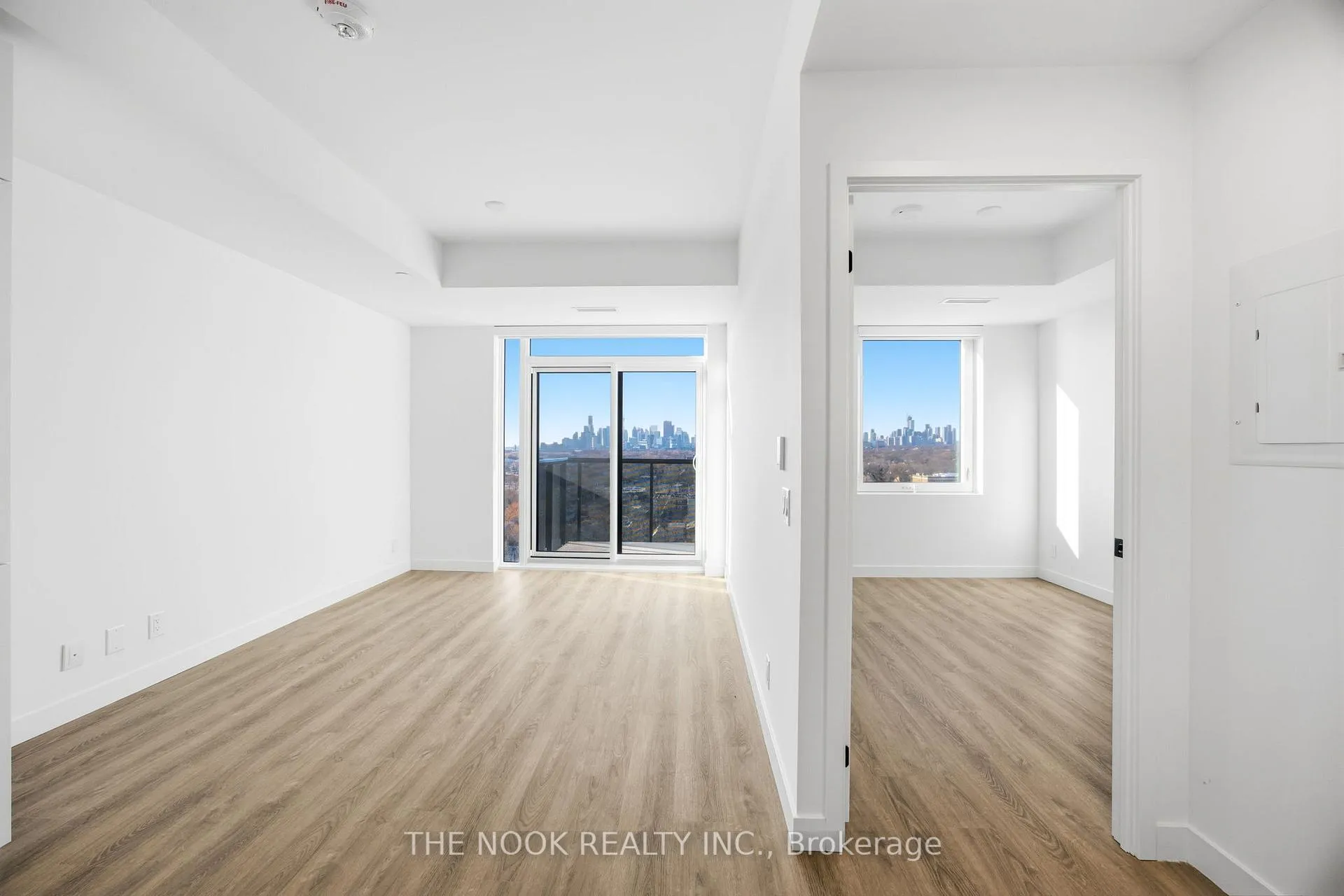 Photo 10 of Unit 1214, 1050 Eastern Avenue, Toronto, Greenwood-Coxwell — HOMEH