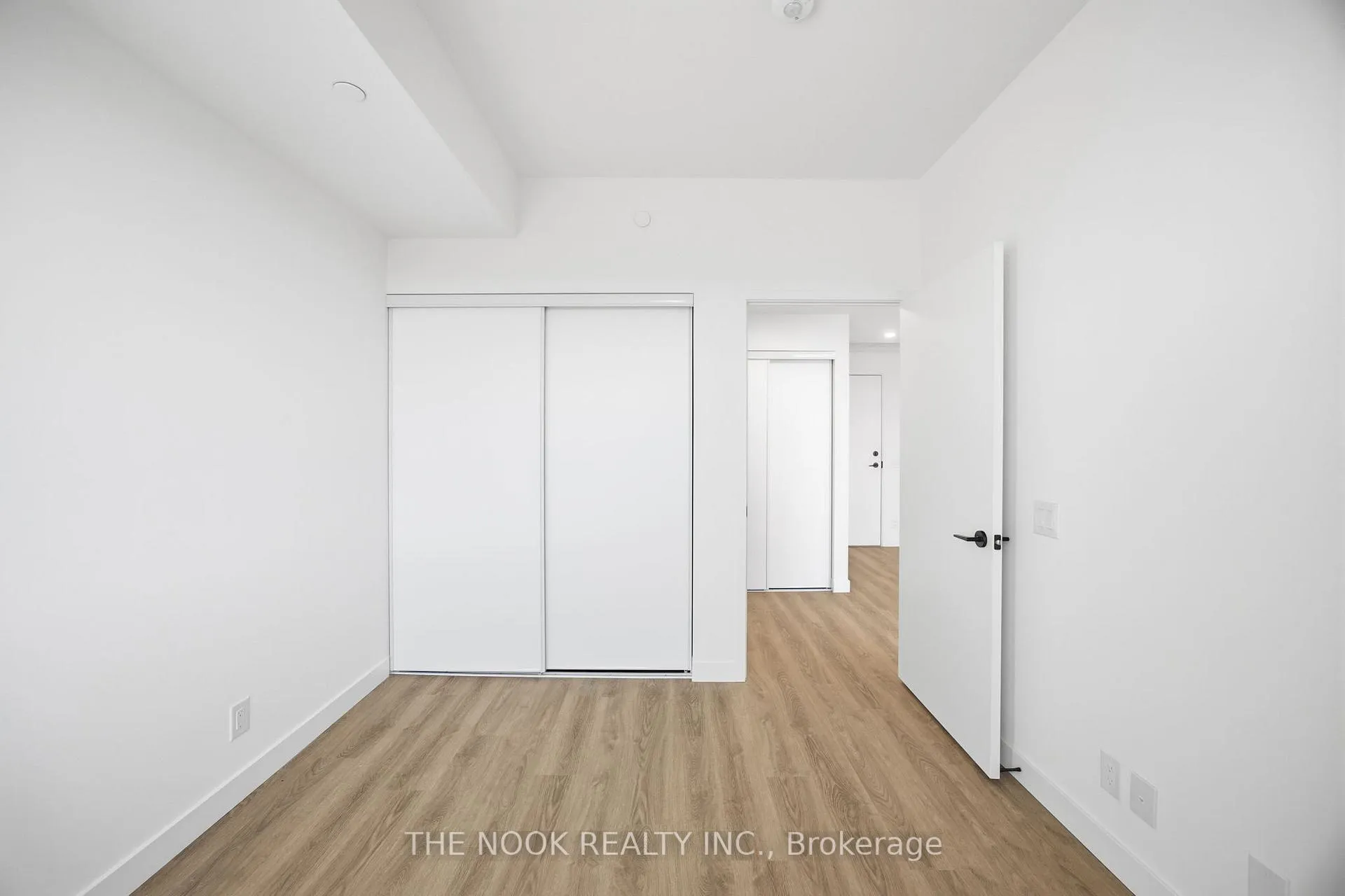 Photo 13 of Unit 1214, 1050 Eastern Avenue, Toronto, Greenwood-Coxwell — HOMEH