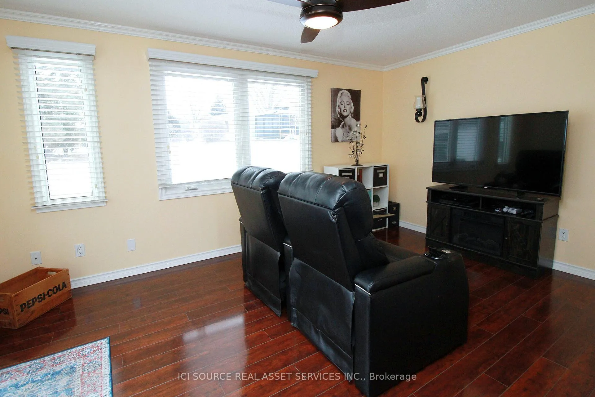 Photo 12 of 15 Driftwood Lane, Clarington, Bowmanville — HOMEH