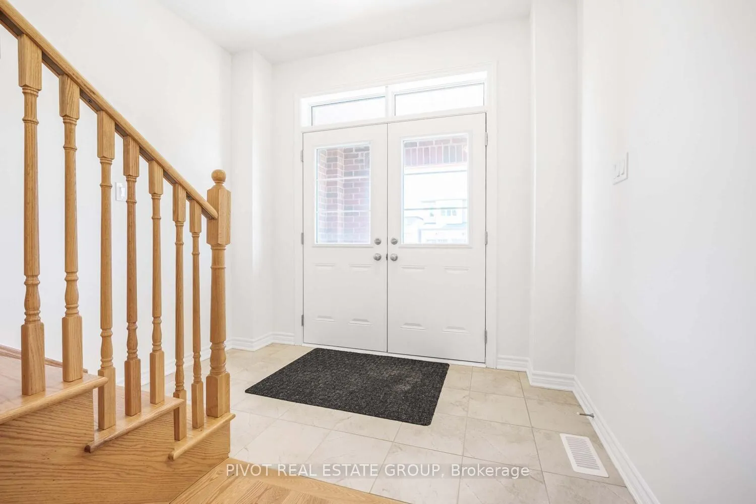 Photo 2 of 62 Tweedhill Avenue, Caledon, Rural Caledon — HOMEH