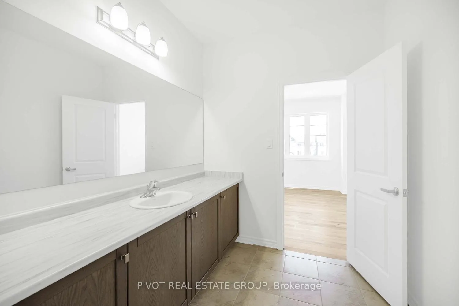 Photo 27 of 62 Tweedhill Avenue, Caledon, Rural Caledon — HOMEH