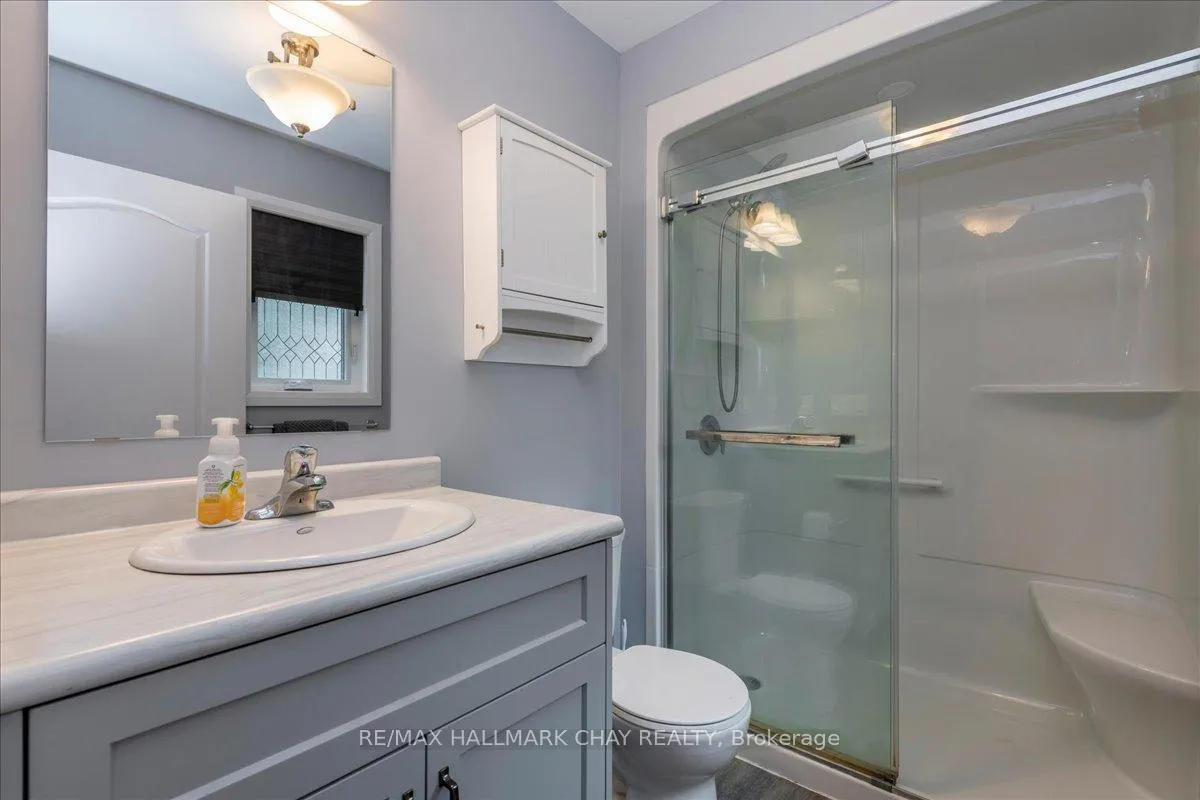 Photo 10 of 1115 Shore Acres Drive, Innisfil, Gilford — HOMEH