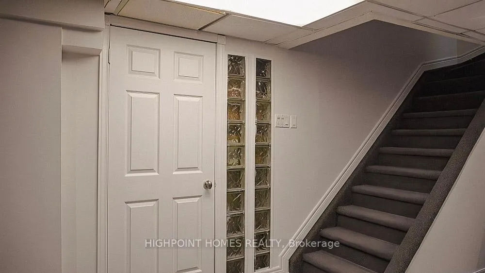Photo 13 of 14 Large Court, Brampton, Westgate — HOMEH