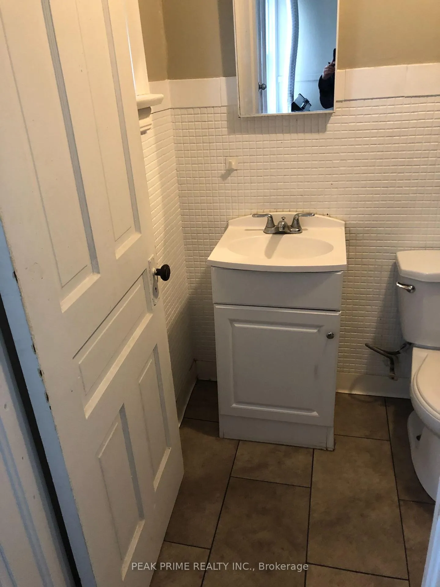 Photo 8 of Unit 1, 30 Hamilton Street, St. Catharines, Western Hill — HOMEH