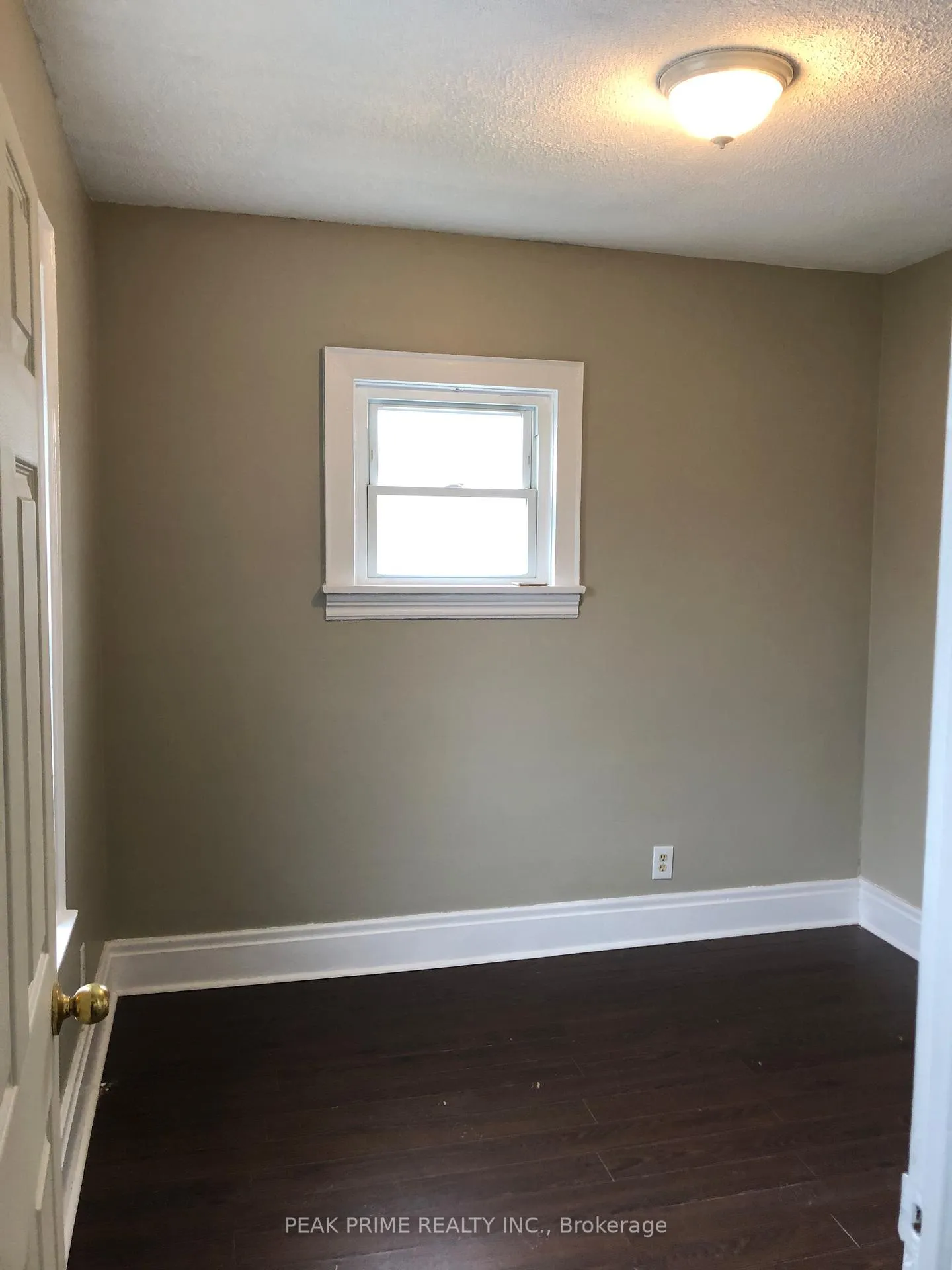 Photo 10 of Unit 1, 30 Hamilton Street, St. Catharines, Western Hill — HOMEH