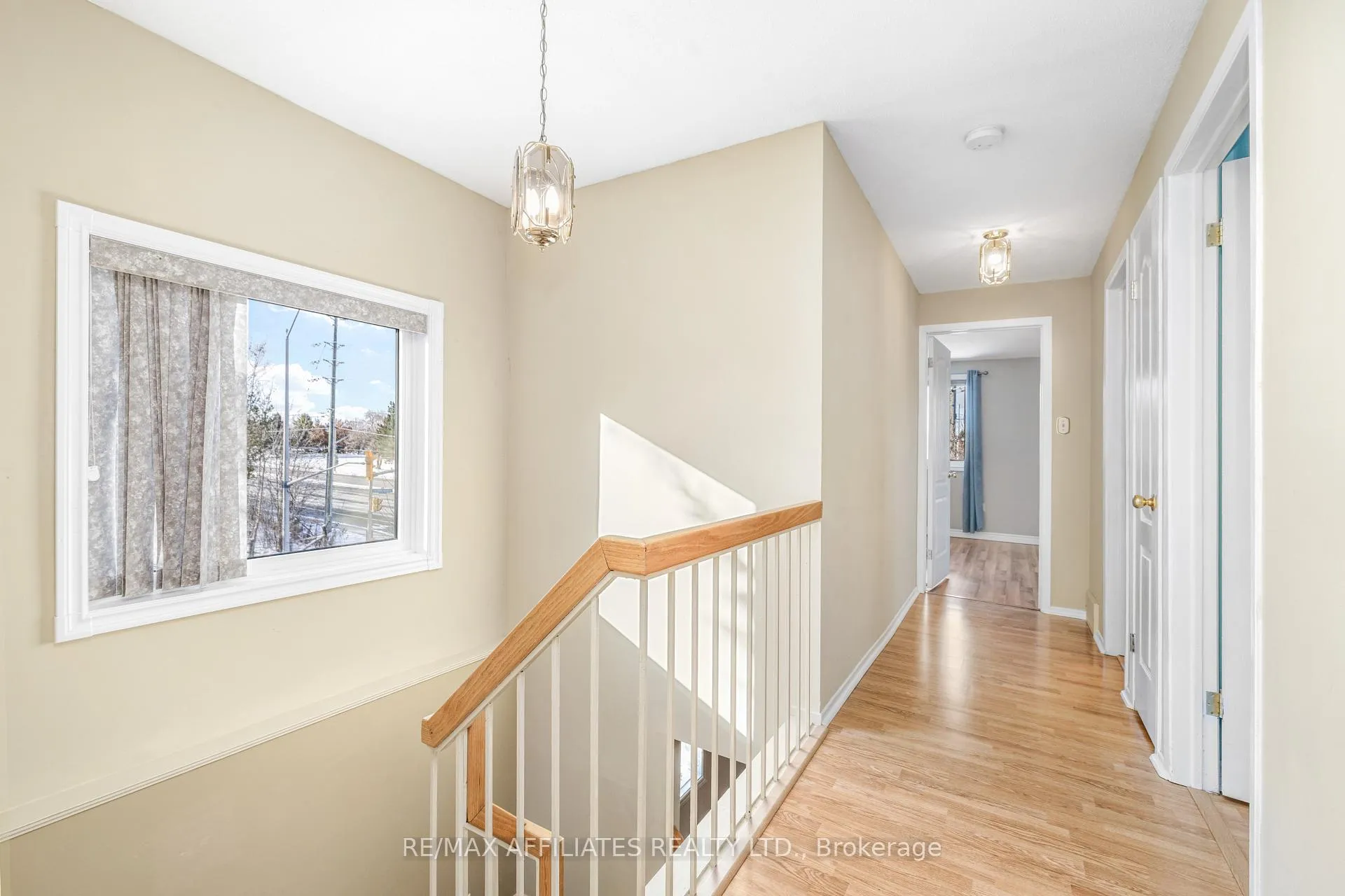 Photo 19 of 2 Shadow Court, Ottawa, Leslie Park — HOMEH