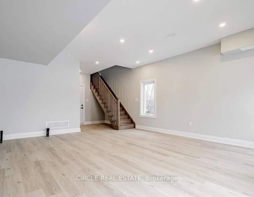 Photo 1 of 1489 Purchase Place, Innisfil, Lefroy — HOMEH