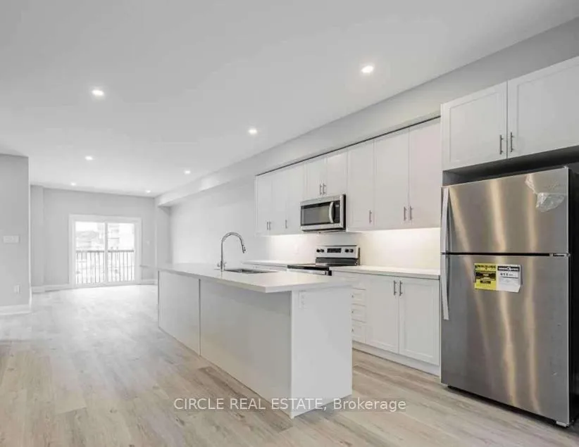Photo 10 of 1489 Purchase Place, Innisfil, Lefroy — HOMEH