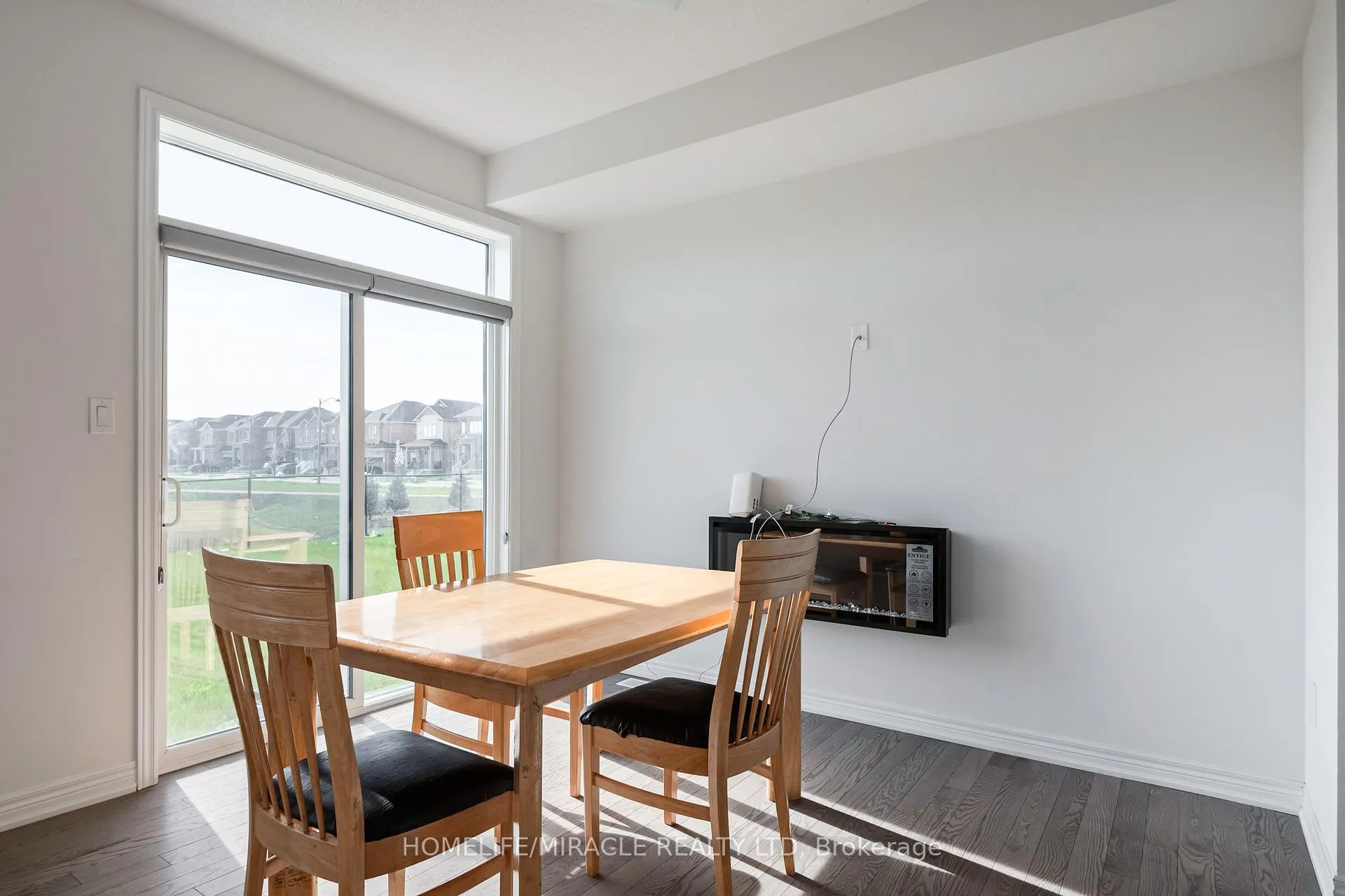 Photo 15 of 534 Red Elm Road, Shelburne — HOMEH
