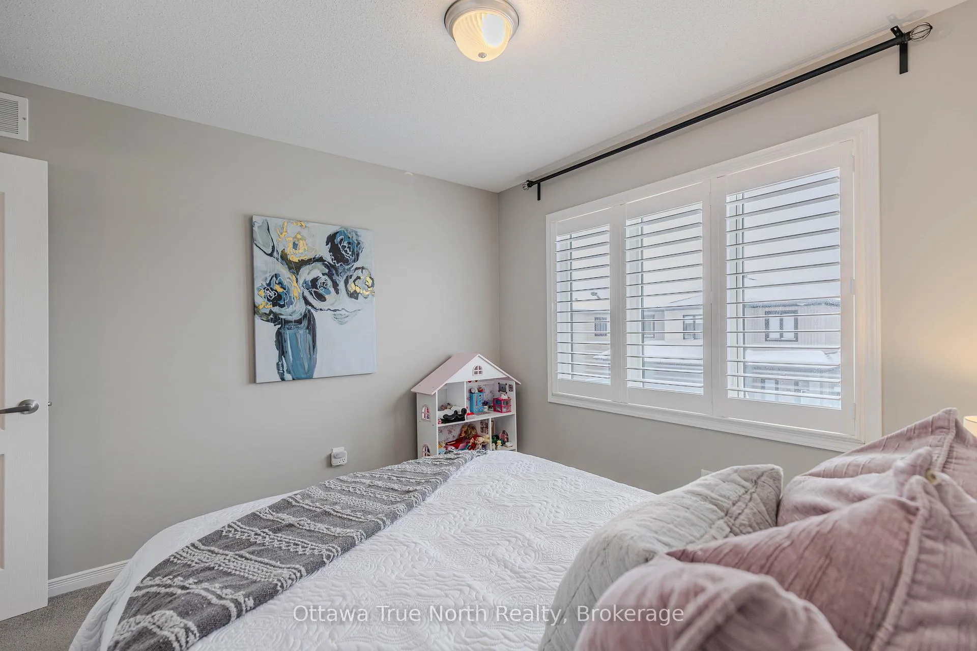 Photo 32 of 221 Don Brown Private, Ottawa, Kanata - Emerald Meadows/Trailwest — HOMEH