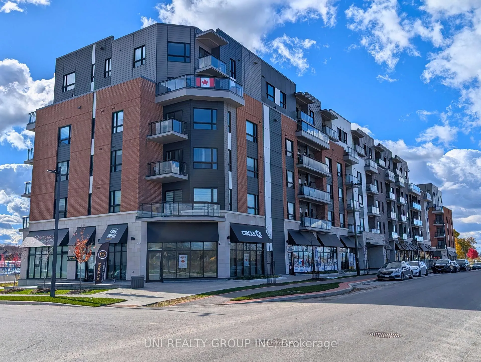 Front of Unit 513, 1350 Hemlock Road